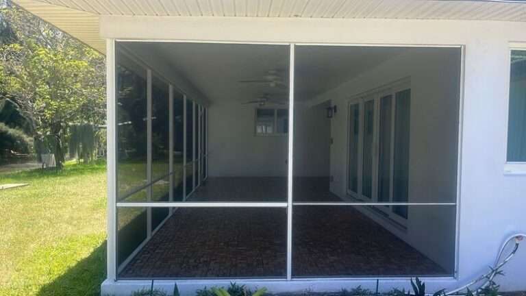 Benefits of Retractable Screens for Patios