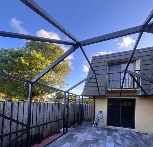 Popular Designs for Florida Screen Enclosures