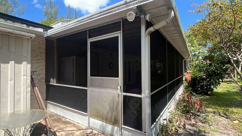 Installing Screen Rooms