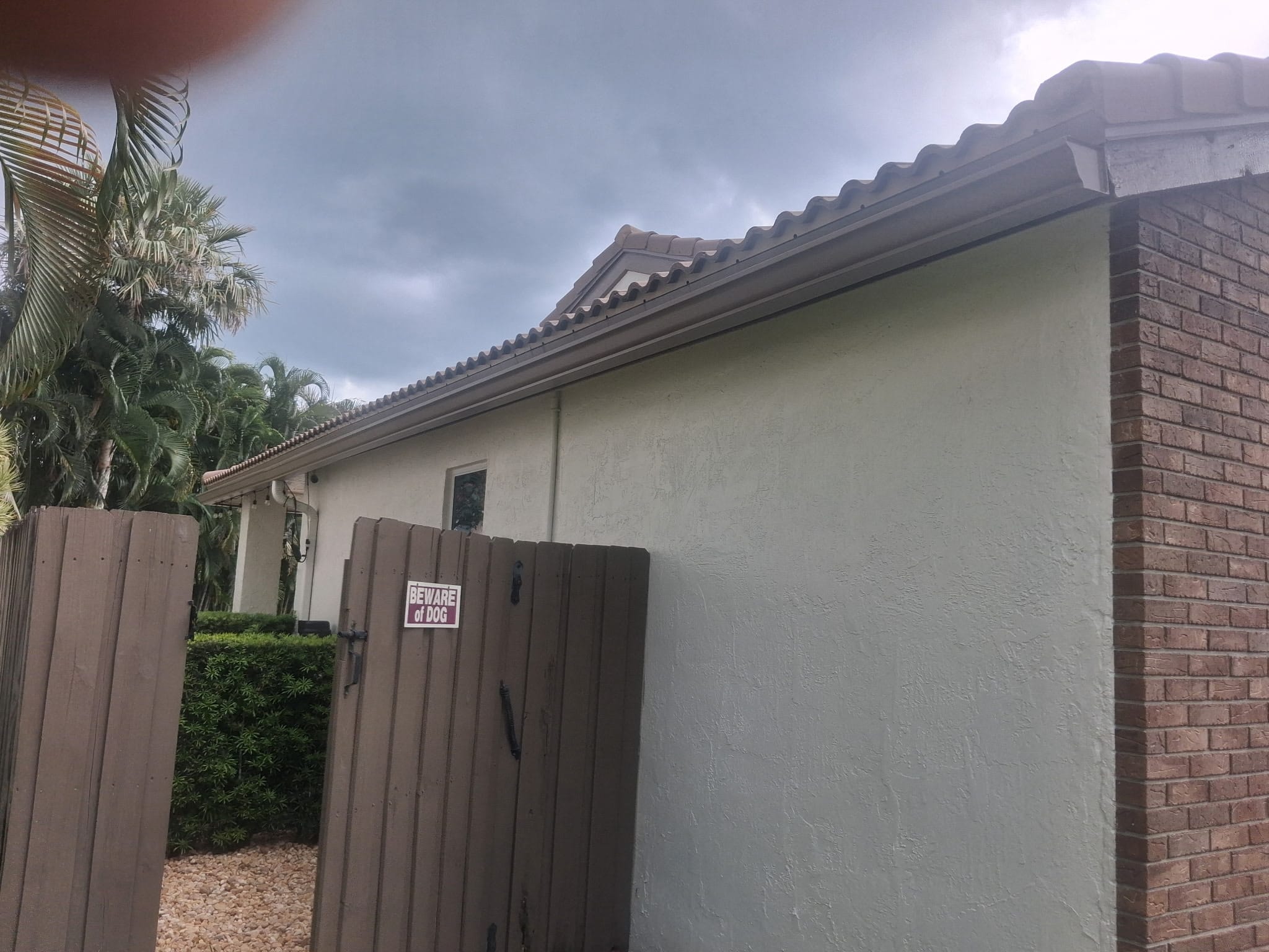Gutter installation and repainting project in Davie FL
