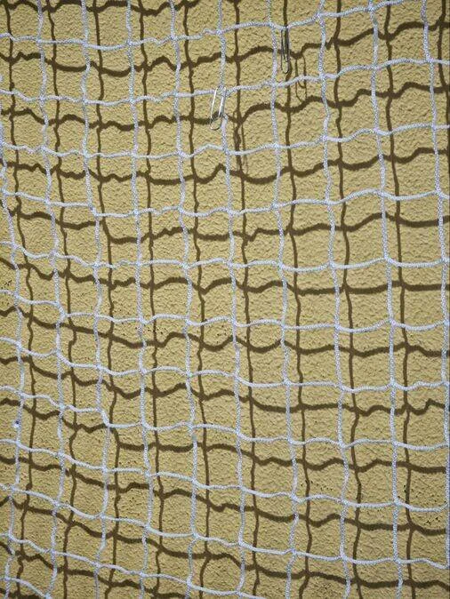 No-See-Um Screen for Pool Cages in Florida: Is 20x20 Mesh Worth It? 3 20x20 Mesh Screen